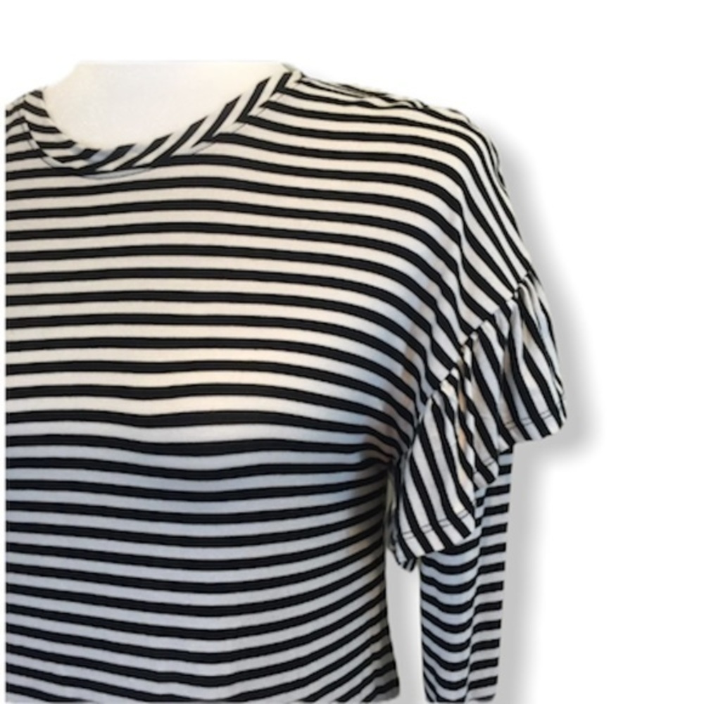 Love Fire Long Sleeve Striped Dress Black White Small NEW - Picture 3 of 7